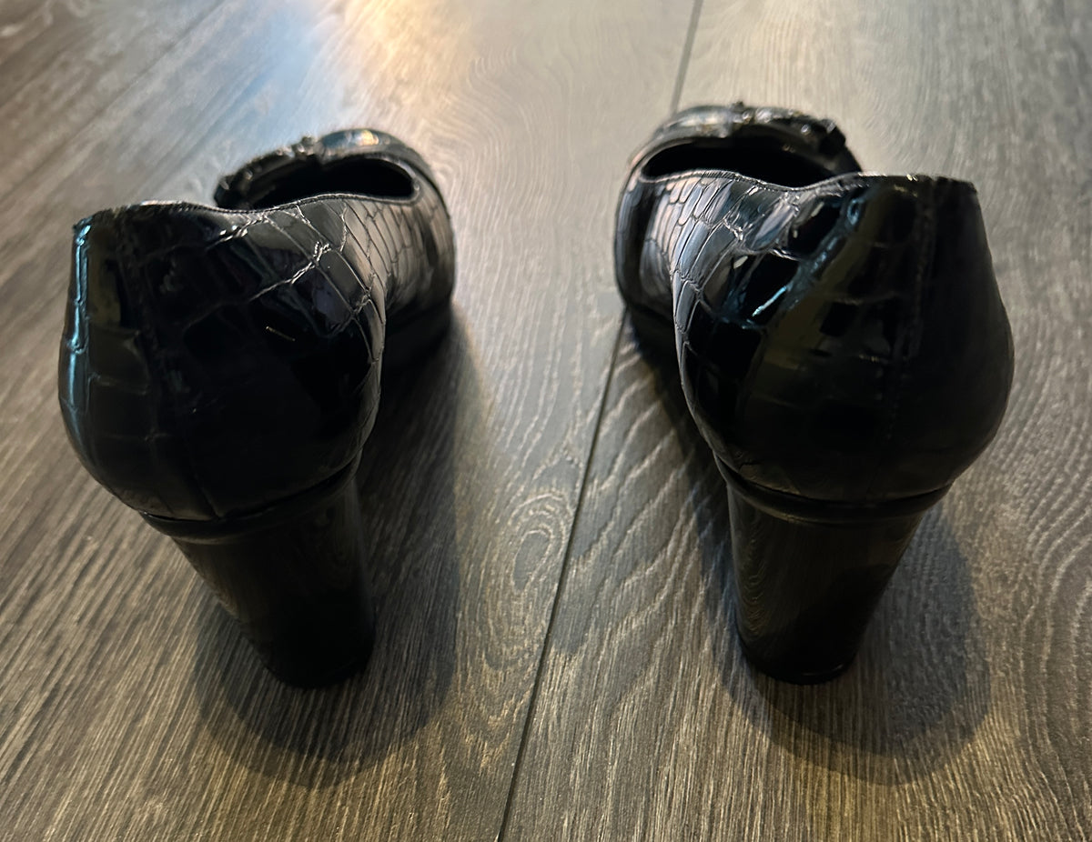Behagelige pumps fra Stuart Wietzman