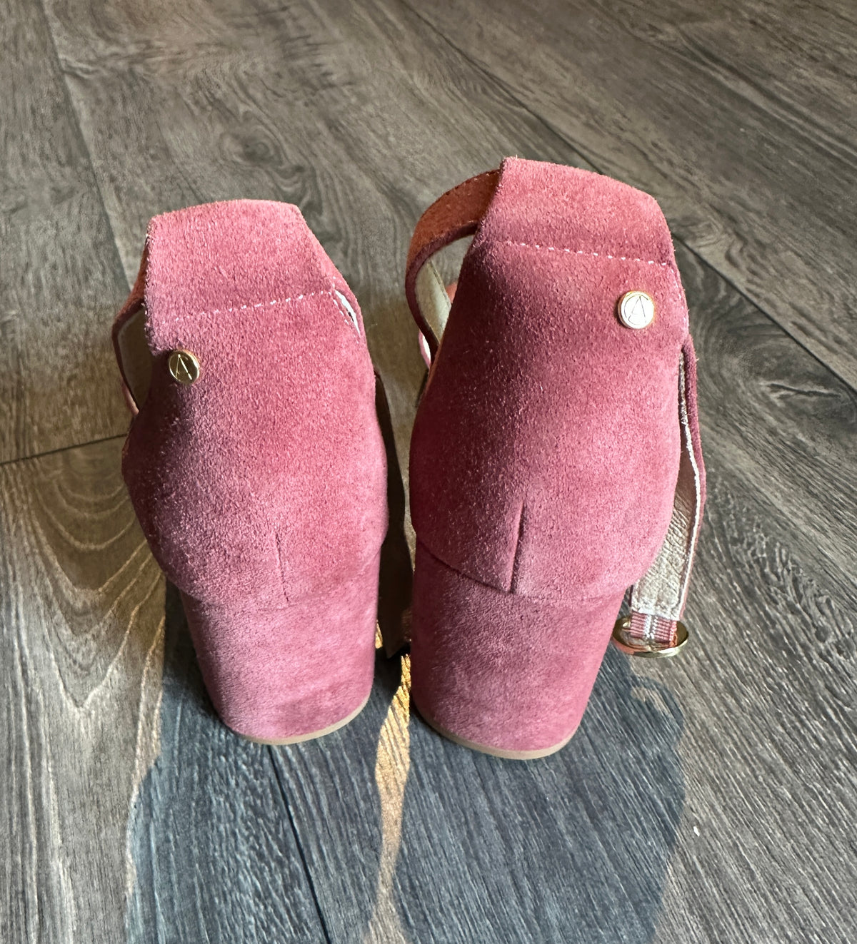 Sandaletter fra Agnes Cecilia