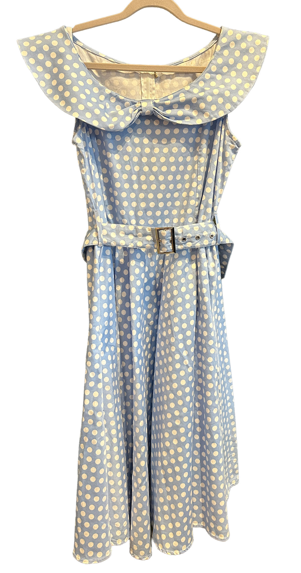 Prikkete kjole i vintagestil