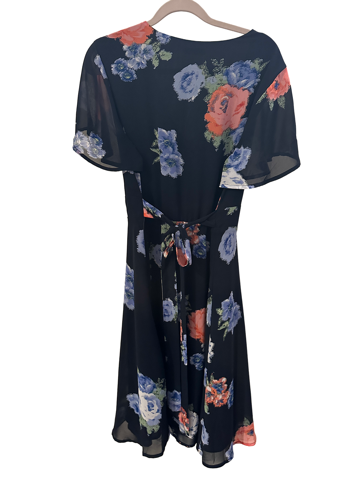 Blomstrete kjole (Kun på nett)