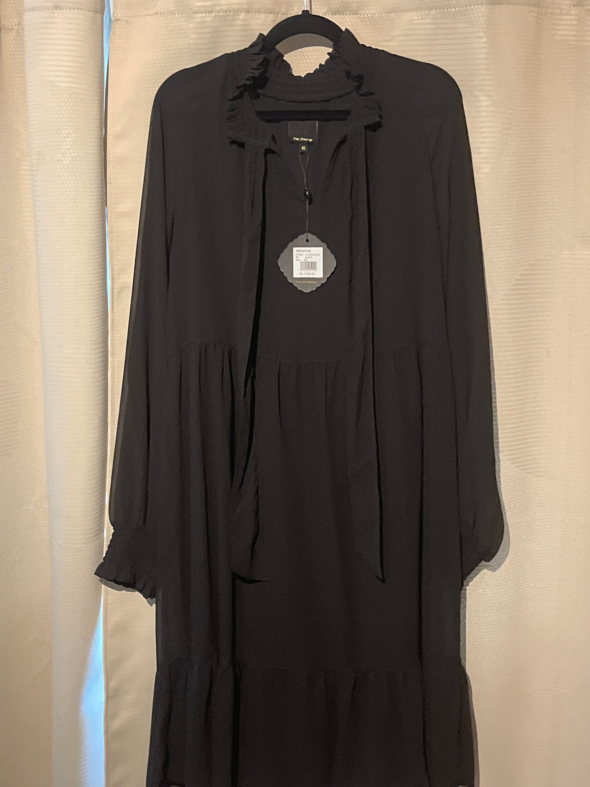 Kjole ubrukt