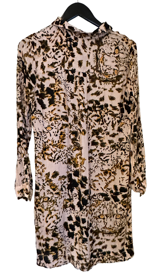 Leopardmønstret Skjortkjole