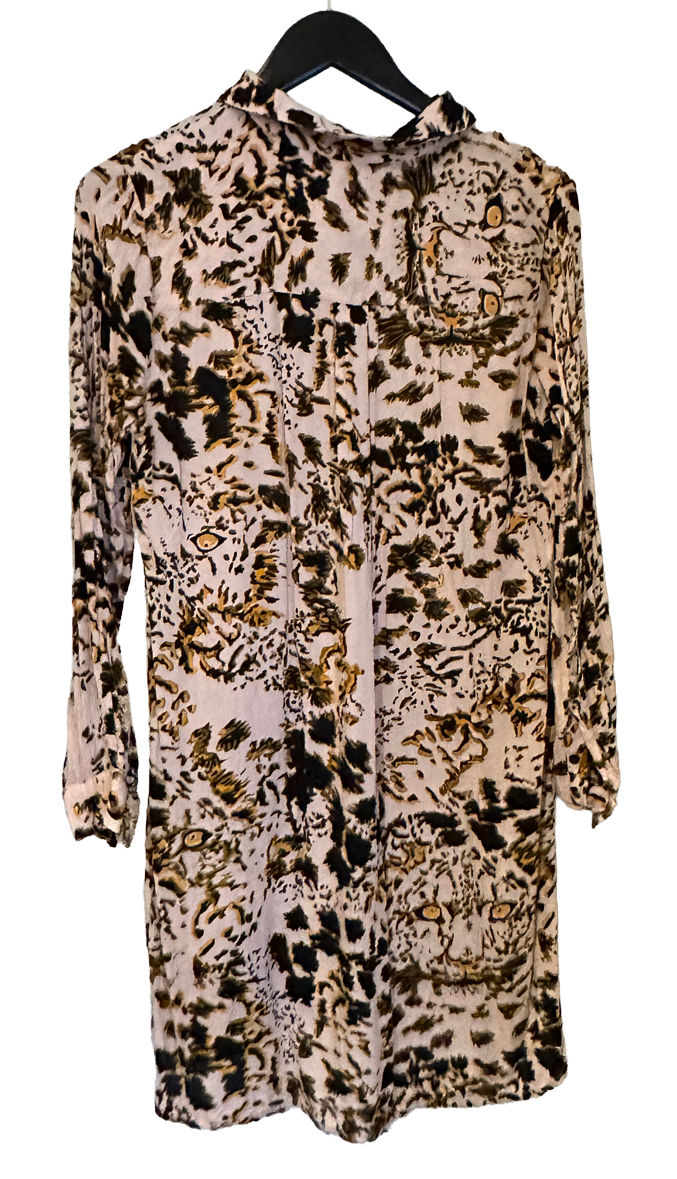 Leopardmønstret Skjortkjole