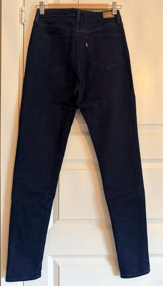 Levis jeans