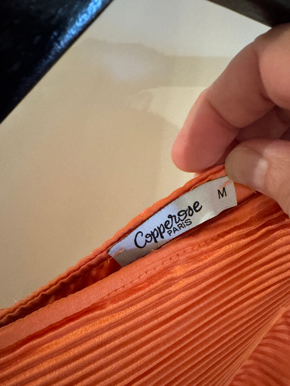 Oransje kjole