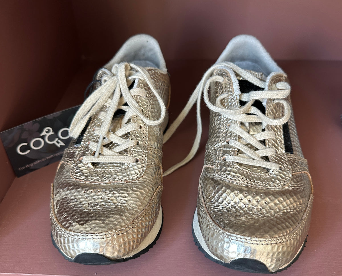 Gullsneakers - Woden