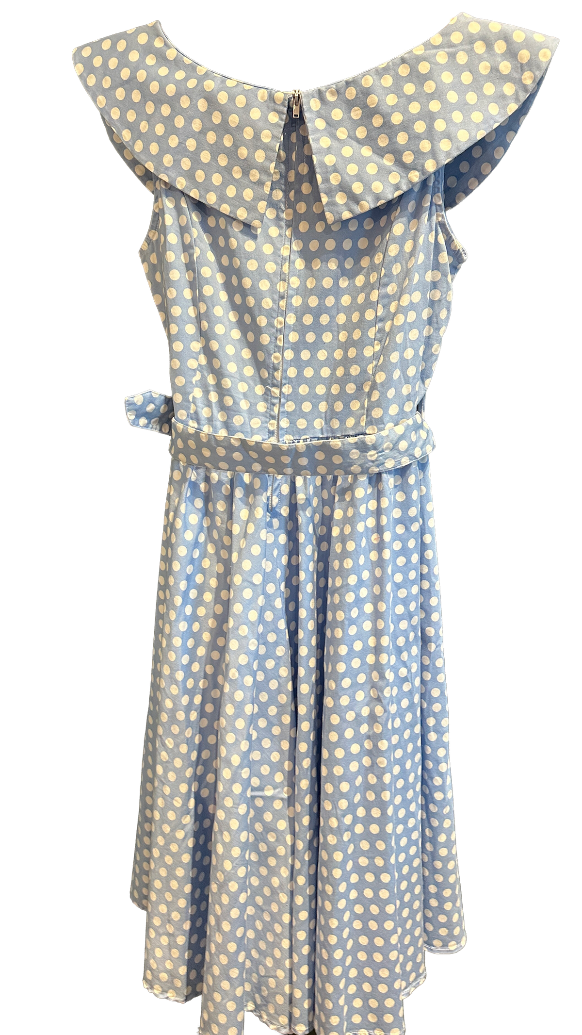 Prikkete kjole i vintagestil