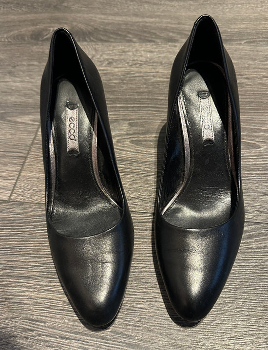 Sorte pumps fra Ecco