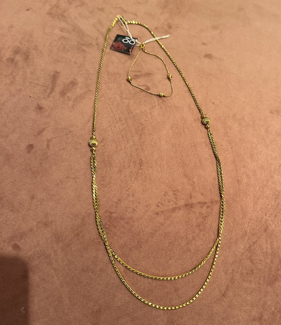 Smykkeset med halskjede og armbånd