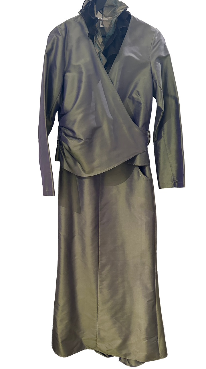 Elegant lang kjole i 100% silke