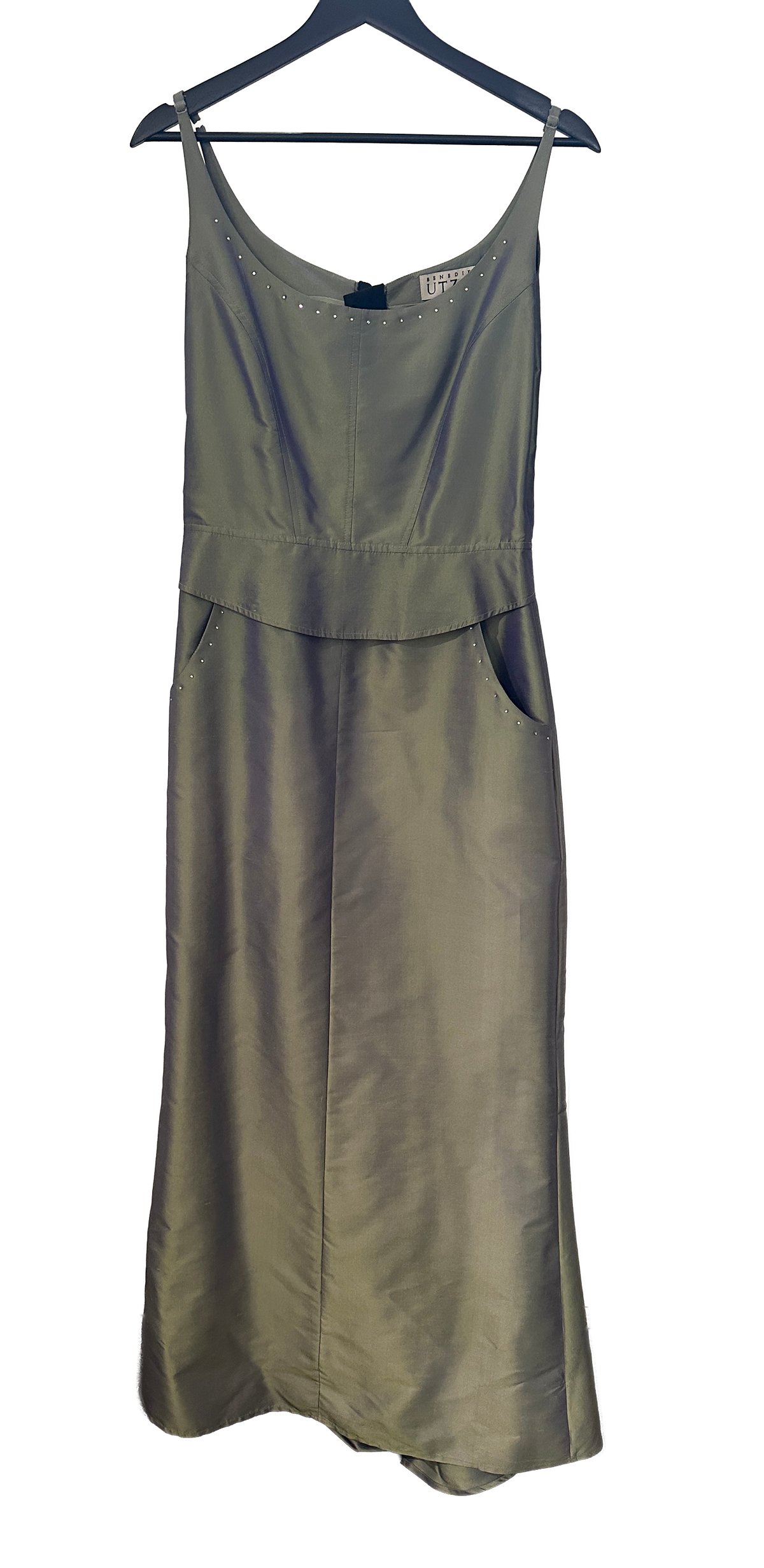 Elegant lang kjole i 100% silke