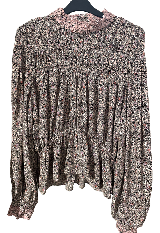 Nydelig bluse fra & Other Stories