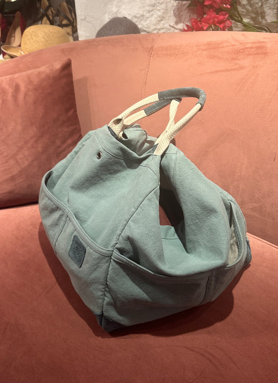 Stor veske perfekt til shopping