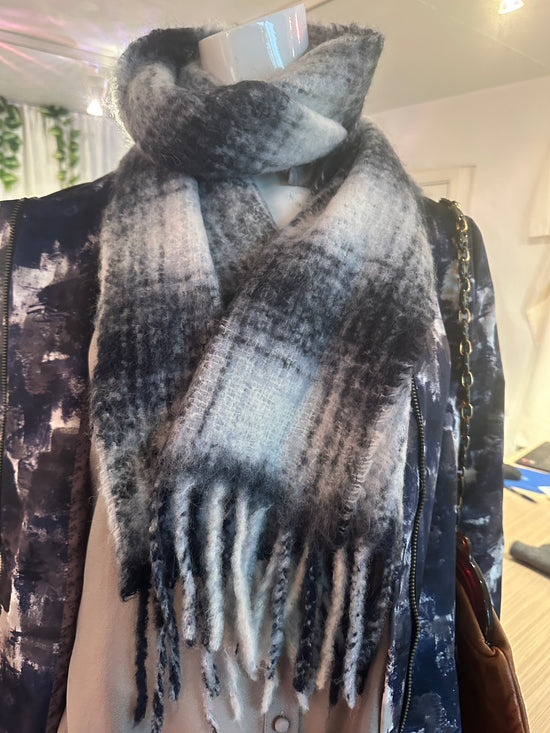 Ullskjerf fra Ralph Lauren