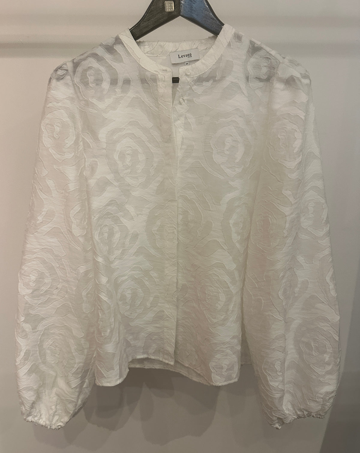 Levete bluse hvit