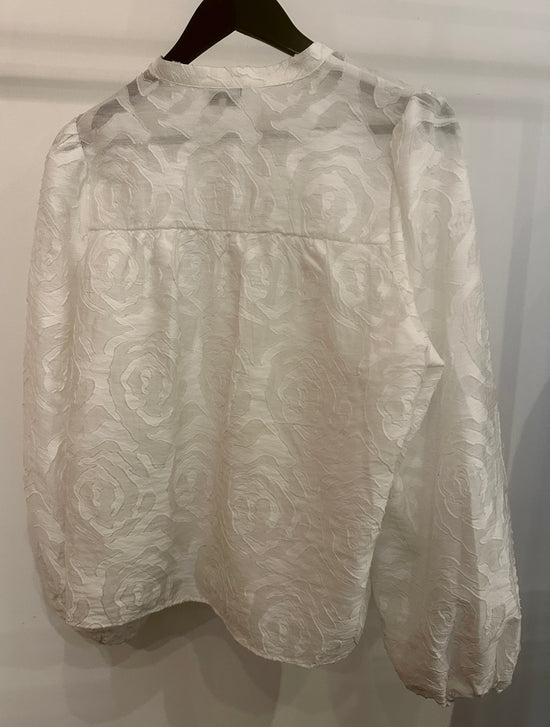 Levete bluse hvit