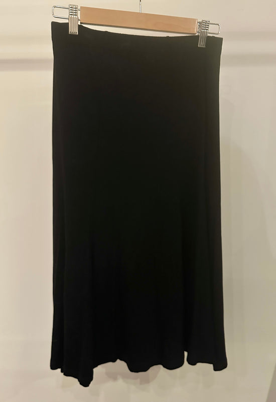 Skjørt i trikot fra Handberg