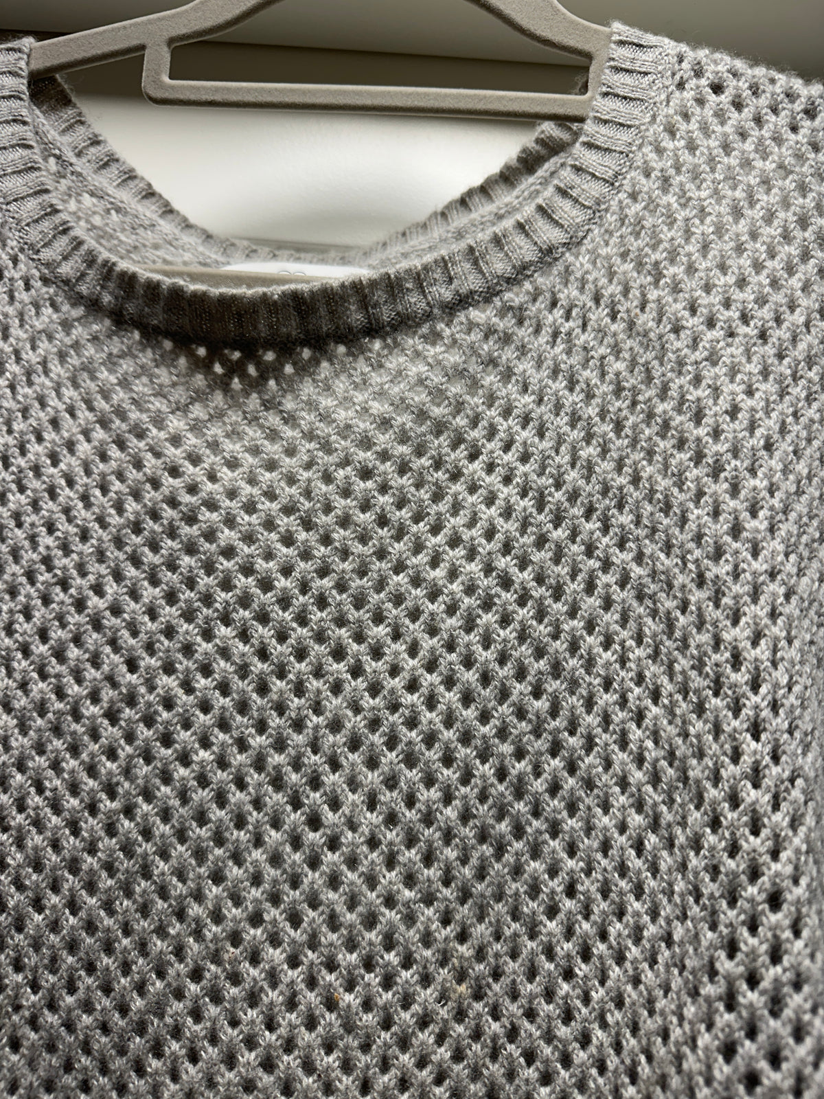 Strikket genser i 100% Cashmere
