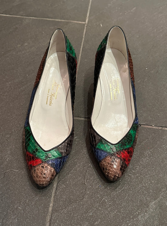 Pumps i slangeskinn